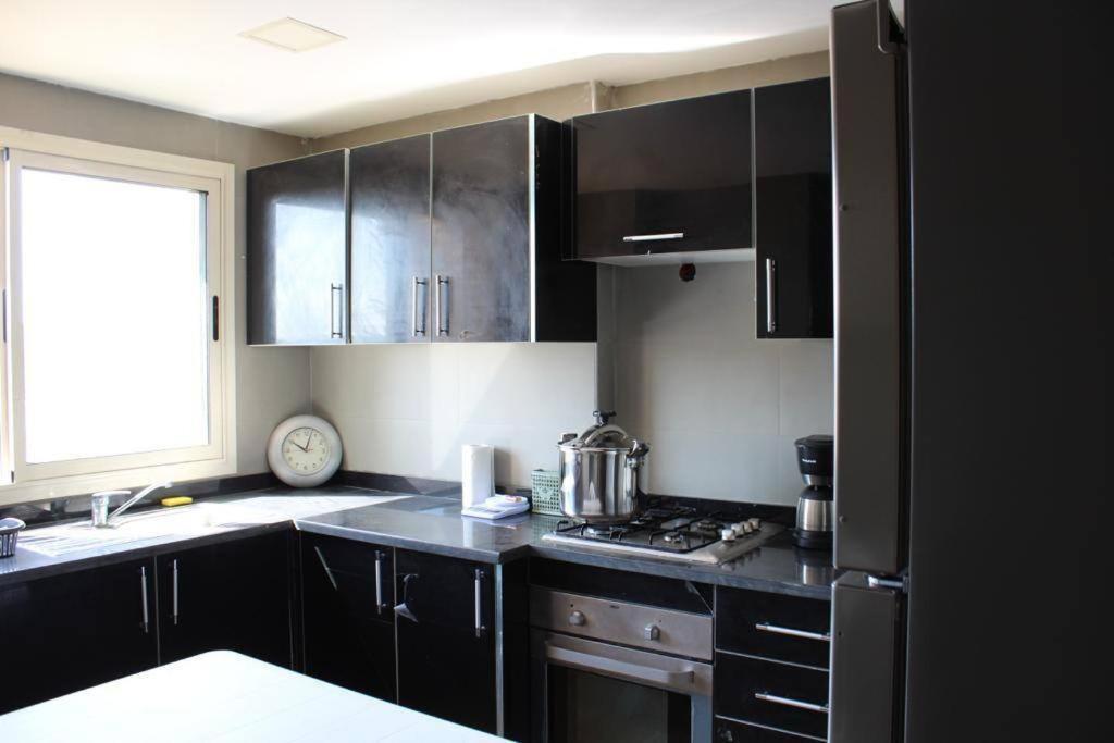 Appt 22 Bloc G- Hicherraton Plage Residence Bella Vista, Bouznika Bay Скира Экстерьер фото