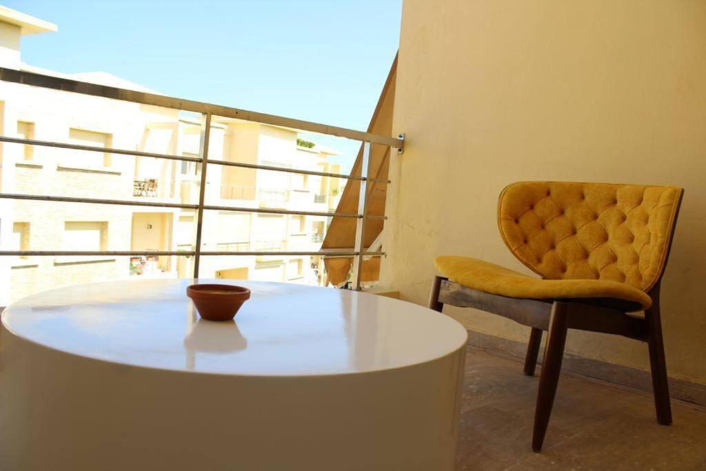 Appt 22 Bloc G- Hicherraton Plage Residence Bella Vista, Bouznika Bay Скира Экстерьер фото